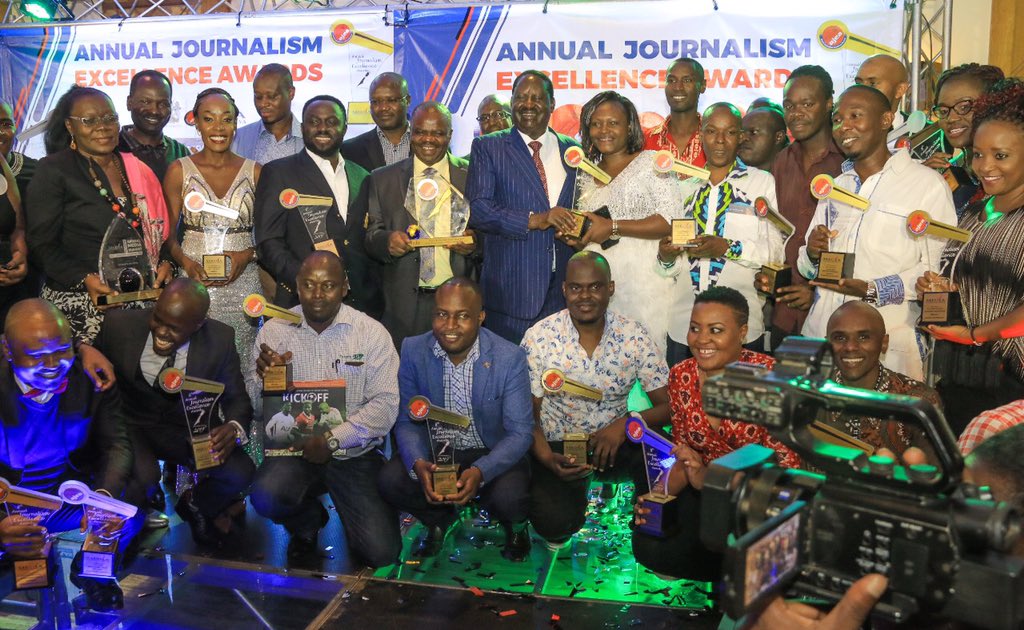 RT Hon Raila Odinga poses for a photo with all the award winners of the Annual Journalism Excellence Awards at the Intercontinental Hotel. www.businesstoday.co.ke