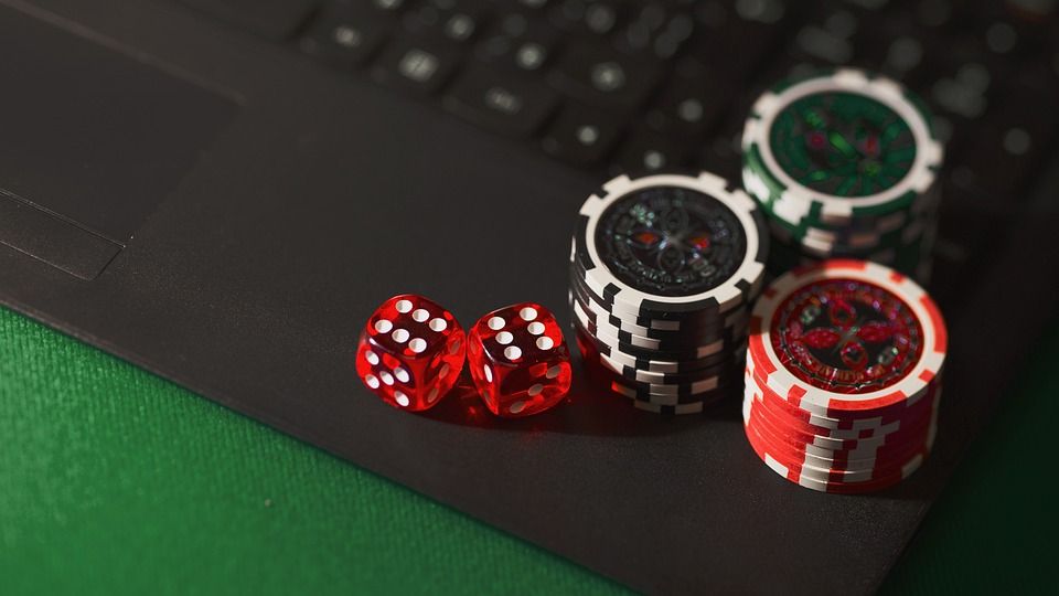 The Benefits of Online Gambling