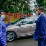 Hyundai-electric-car-Ethiopia-Haile-Gebrselassie-ABIY-AHMED-PHOTO