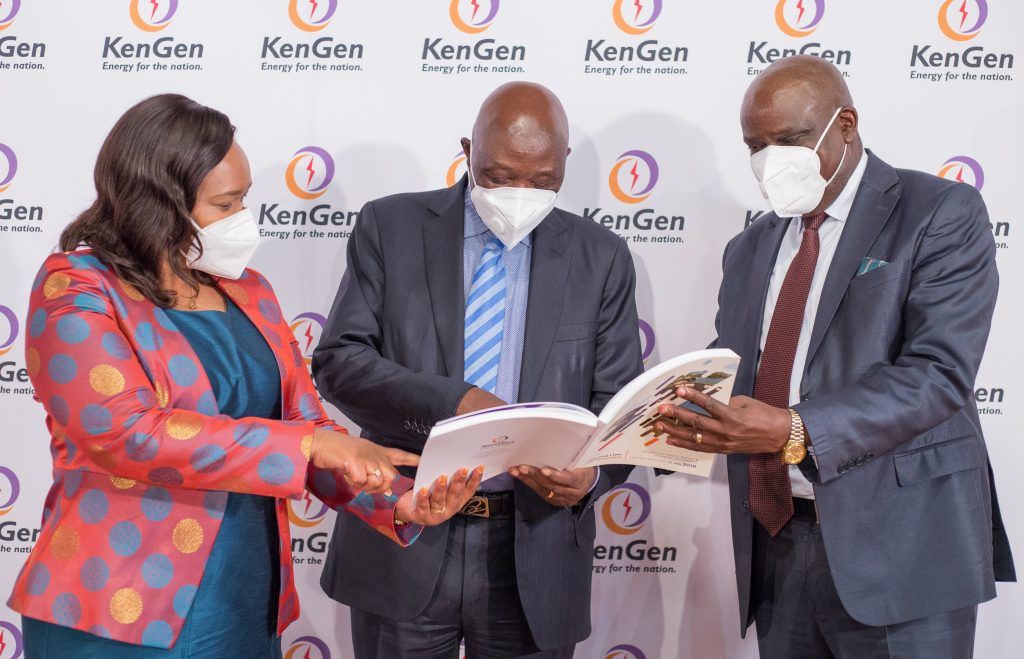 Energy Principal Secretary Dr Eng Joseph Njoroge (centre), KenGen Board Chairman, Mr Joshua Choge www.businesstoday.co.ke