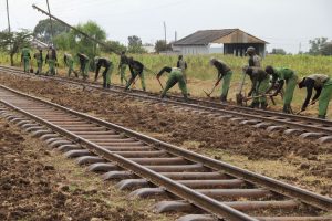 National Youth Service men working on the Nairobi-Nanyuki railway line in January. (Courtesy: The Star)