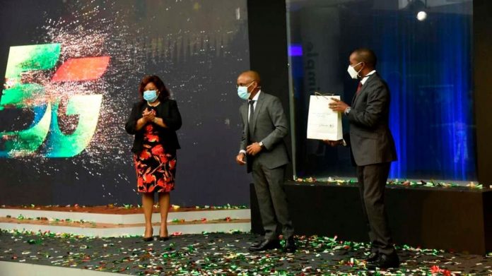 kenya-5g-launch Safaricom officials during the launch of 5G mobile internet services in Kenya. The latest Ericsson ConsumerLab report is Ericsson’s largest consumer study to date, revealing key insights about what Sub-Saharan African consumers believe will happen beyond the pandemic, into the year 2025, through surveying a sample of 1,000 to 2,000 respondents between the ages of 15–79. [Photo/ Africa Briefing.