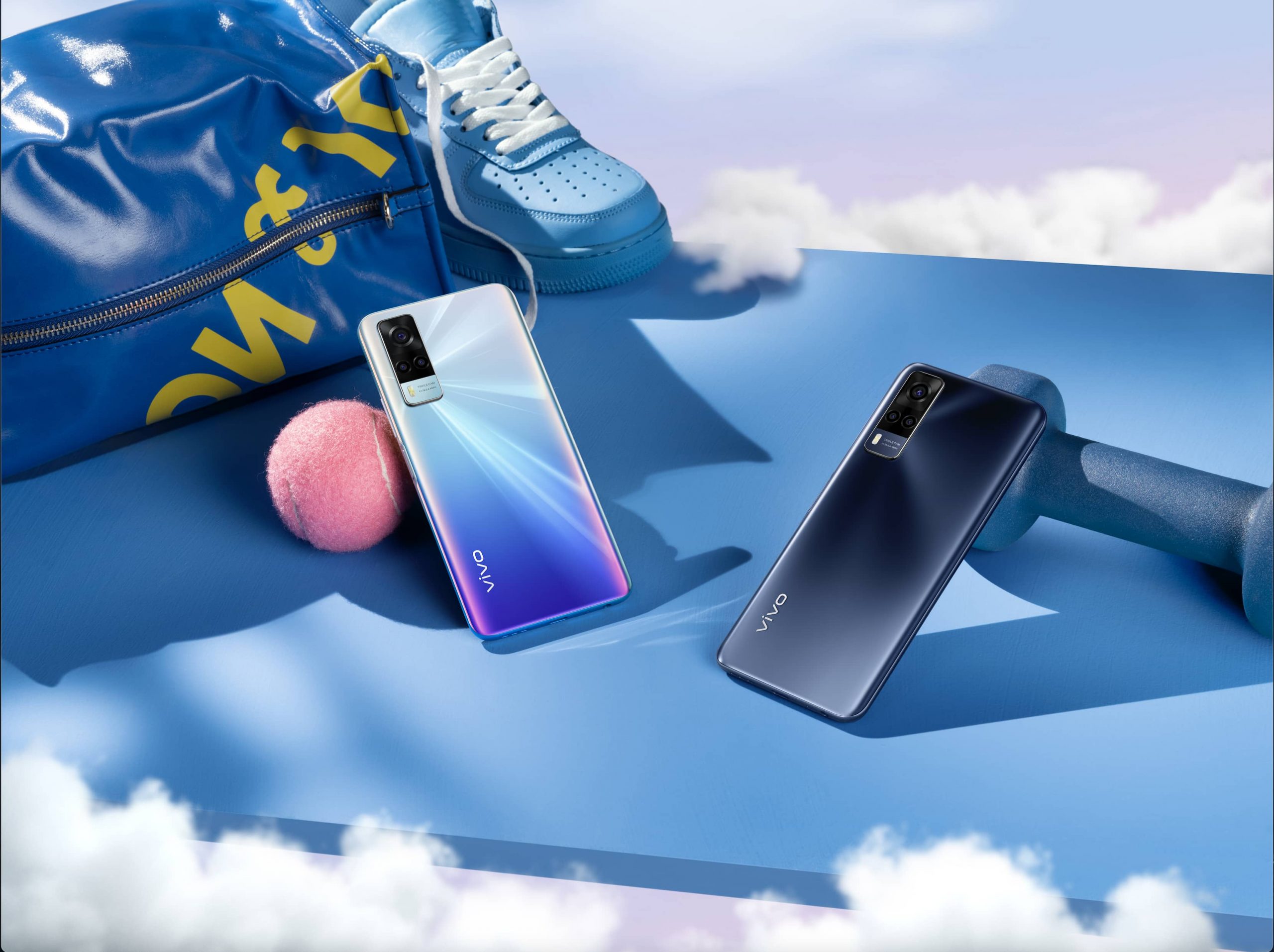 The vivo Y53s comes in two colors: Deep Sea Blue and Fantastic Rainbow.