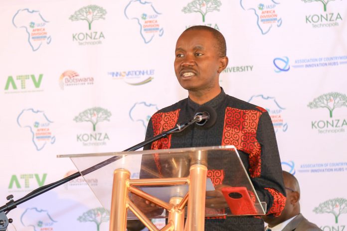 Cabinet Secretary for ICT, Innovation and Youth Affairs Joe Mucheru addressing delegates during the IASP Africa Division Conference at Konza Technopolis.