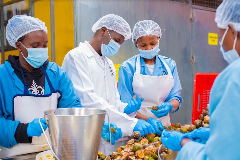 Kenyan Originals workers sort out frui