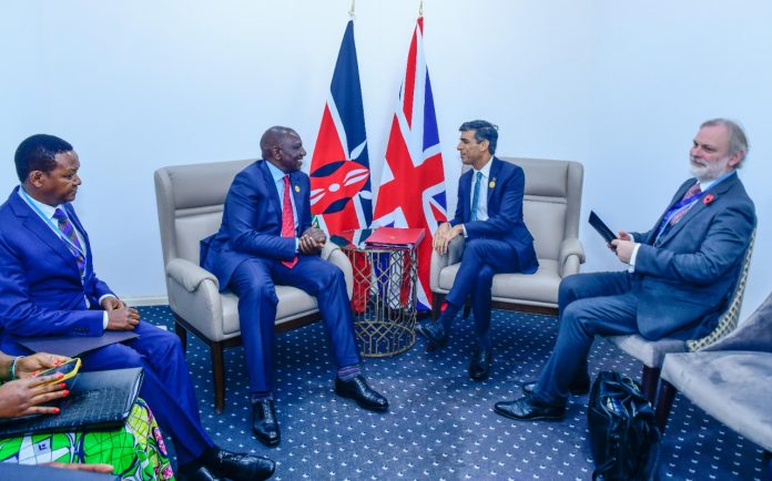 President William Ruto and UK Prime Minister Rishi Sunak on the sidelines of COP 27 in Sharm El-Sheikh, Egypt. [Photo/ @WilliamsRuto]