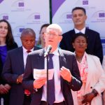 Edward Claessen, Head of the EIB Regional Hub in Nairobi addressing guests during the visit to Vert