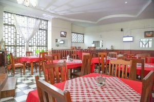 The restaurant at Newstead Hotel.