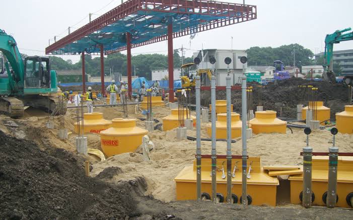 Petrol station under construction