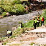 Kenyans cleaning a river in Nairobi under the Climate Worx programme