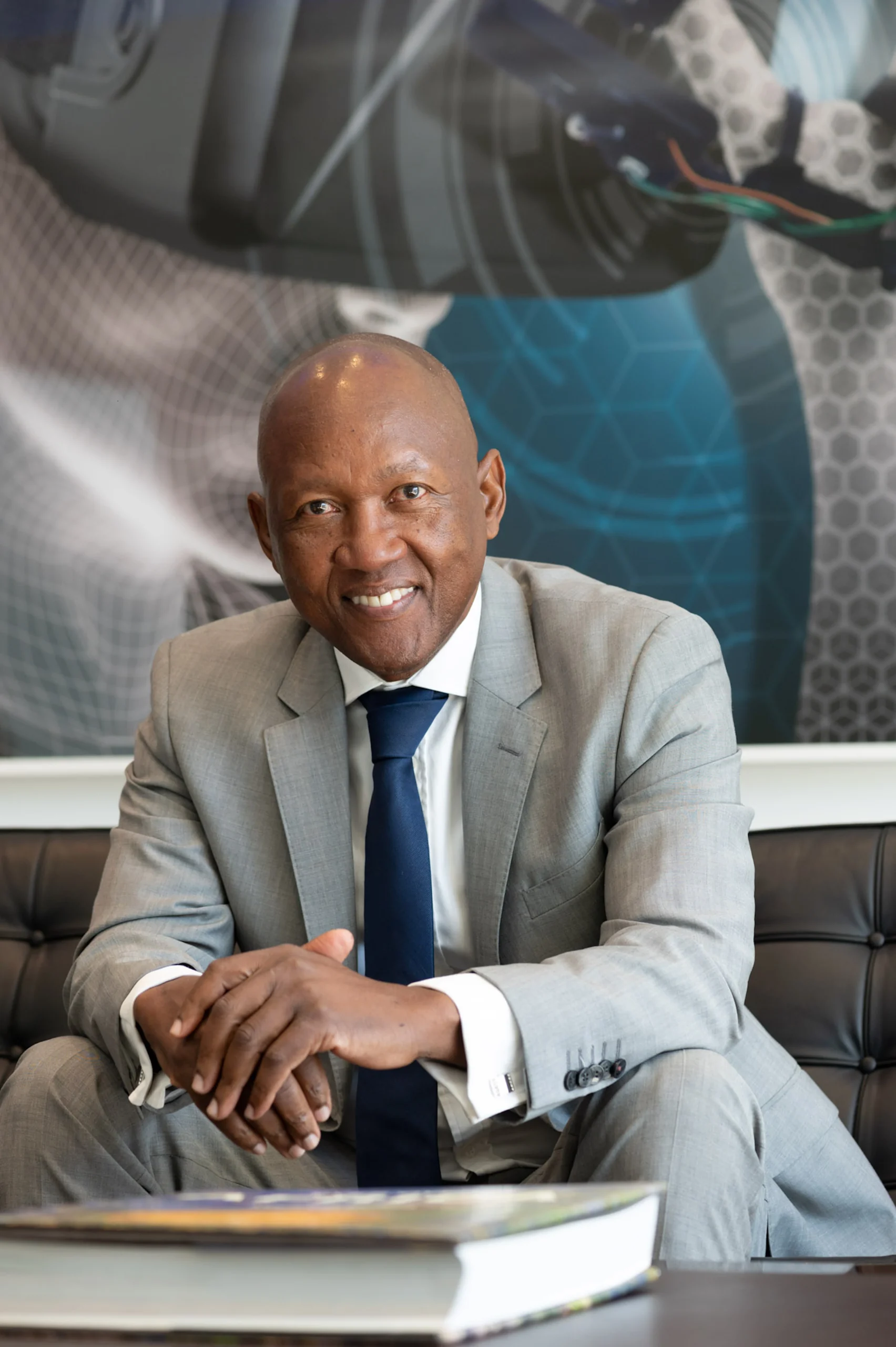 Andile Ngcaba (1) Andile Ngcaba (1)