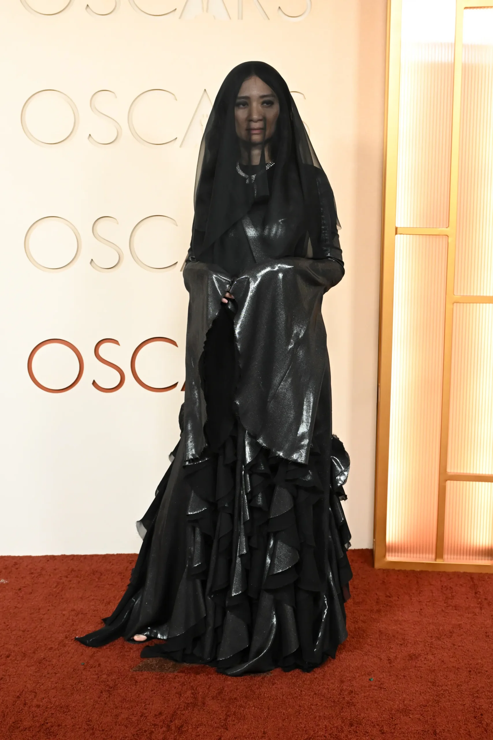 Chloé Zhao in Gabriela Hearst Chloé Zhao in Gabriela Hearst