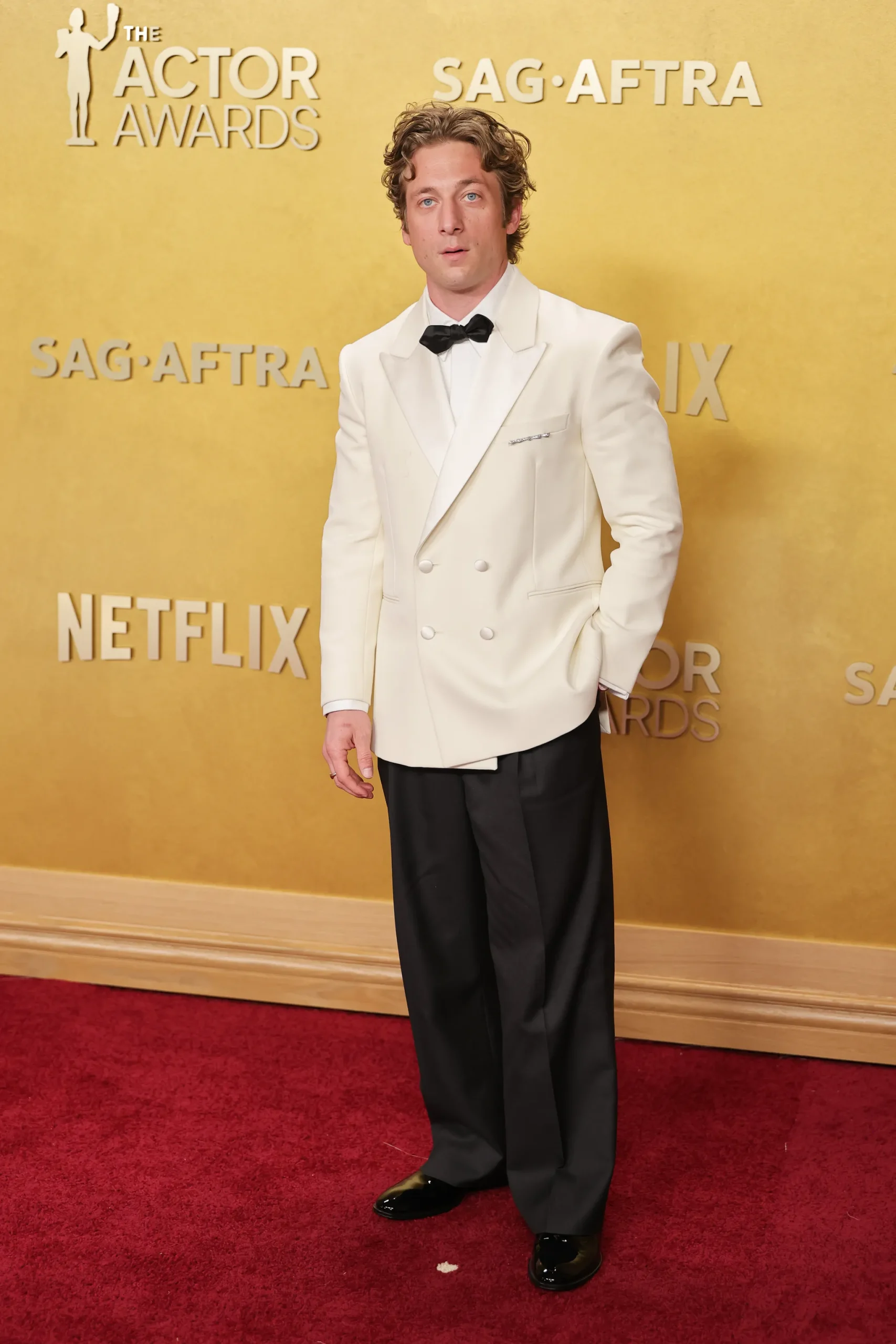 Jeremy Allen White in Louis Vuitton Jeremy Allen White in Louis Vuitton