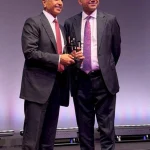 Sunil Bharti Mittal, Founder and Chairman of Bharti Enterprises, receives the GSMA Lifetime Achievement Award from Vivek Badrinath, Director General of the GSMA, at Mobile World Congress in Barcelona.
