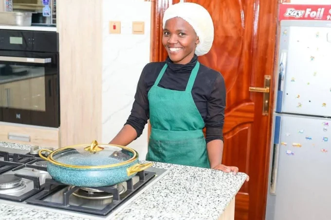 Betty Kitonga rainbow plate cake catering