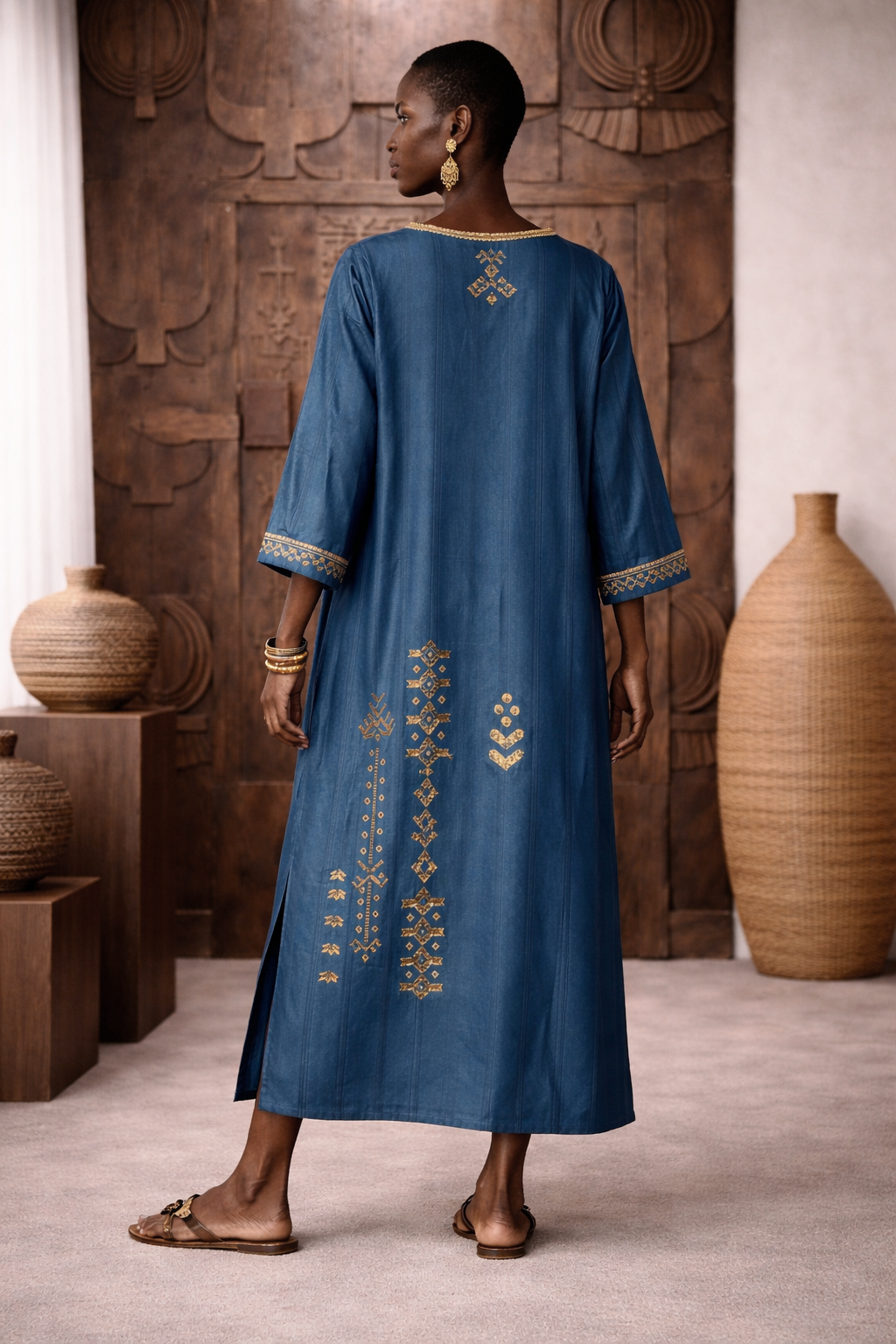 HASSANA HAUSA EMBROIDERED CAFTAN BACK