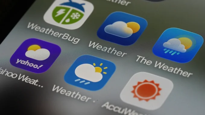 weather apps see