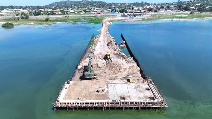 Muhuru Bay Pier